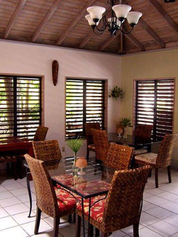 Fort Recovery Beachfront Villa & Suites Freshwater Pond Restaurant photo